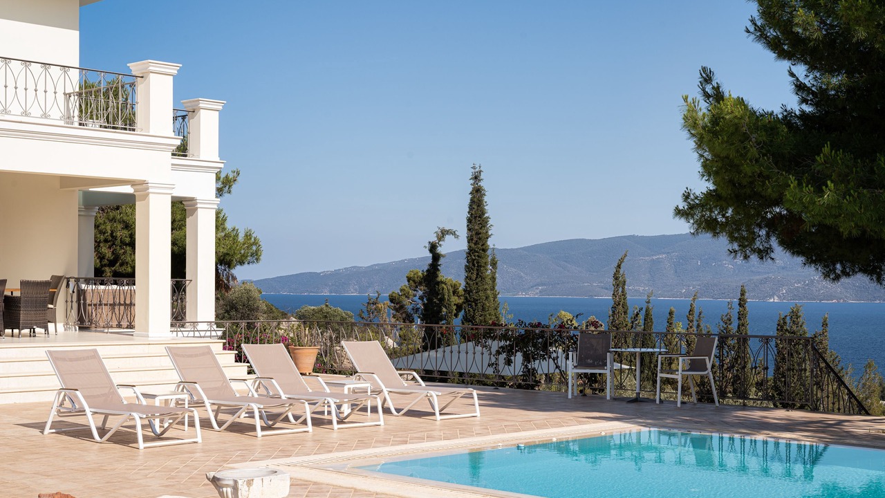 Photo of Outdoor in Isthmia