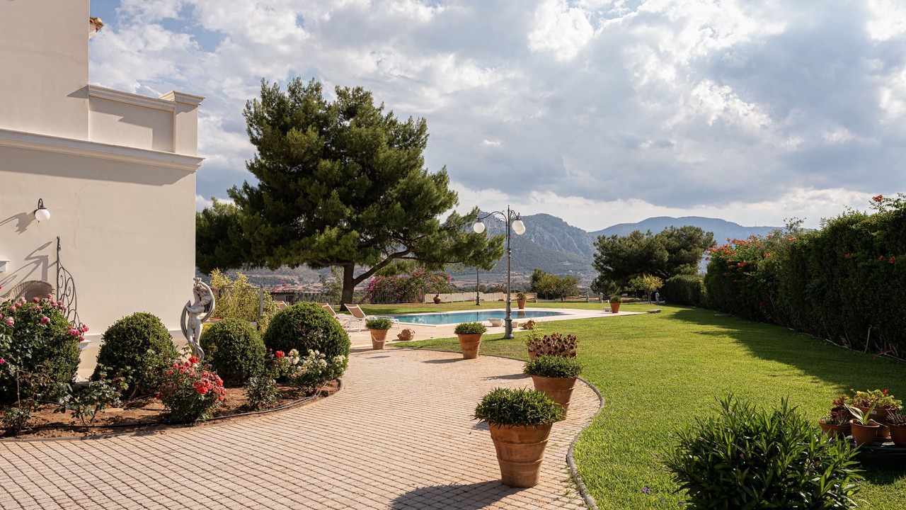 Photo of Outdoor in Isthmia
