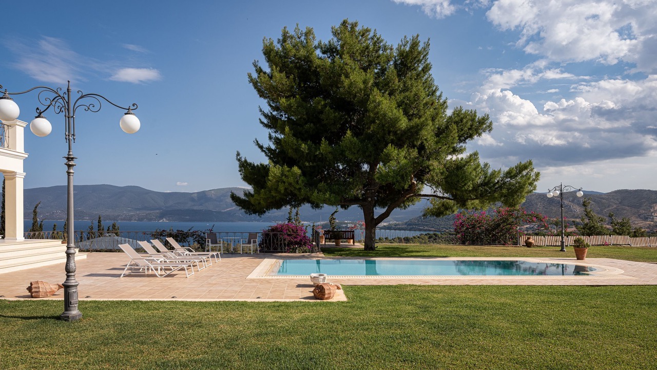 Photo of Outdoor in Isthmia