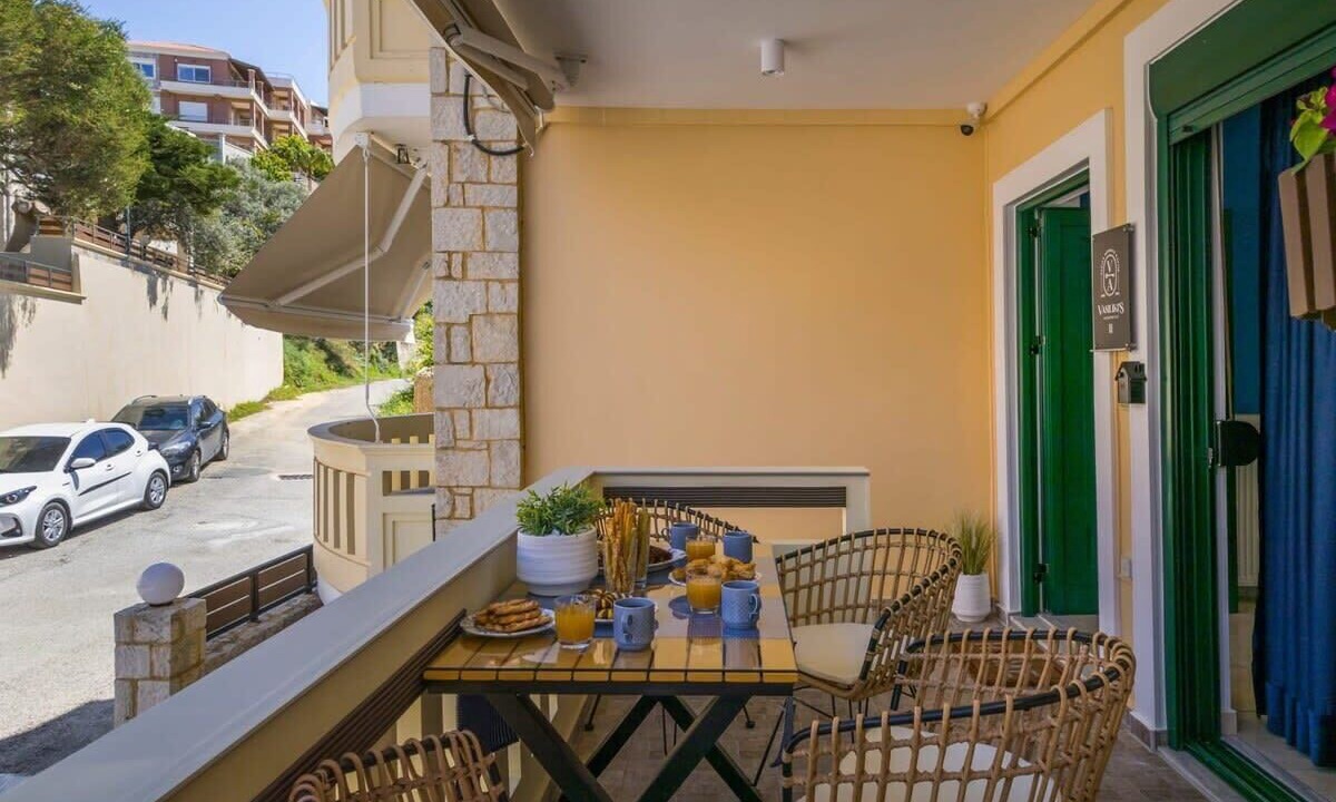 Photo of Outdoor in Makrys Tichos