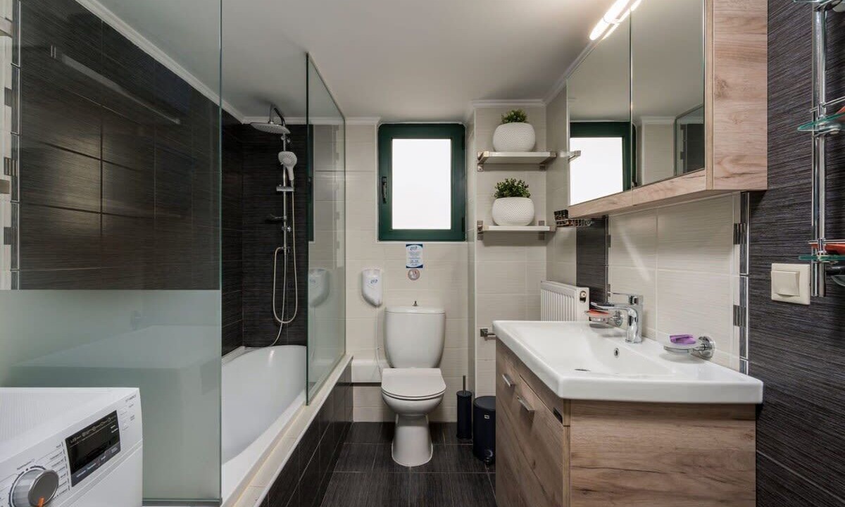 Photo of Bathroom in Makrys Tichos