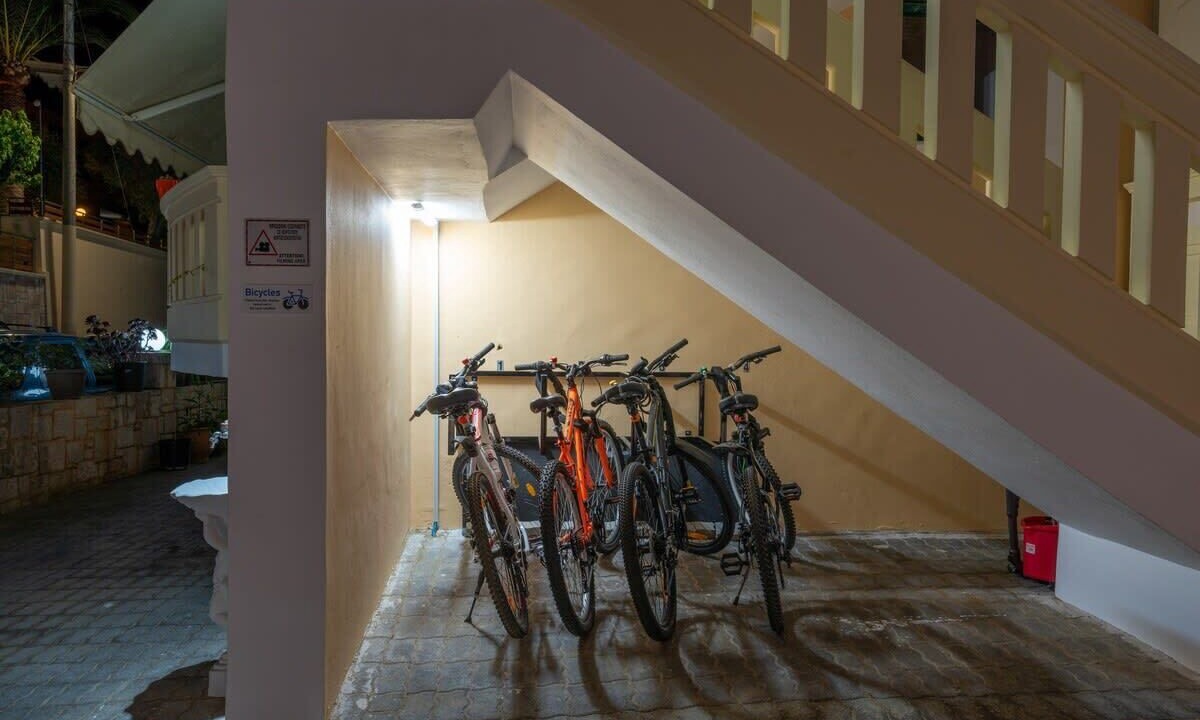 Photo of Outdoor in Makrys Tichos