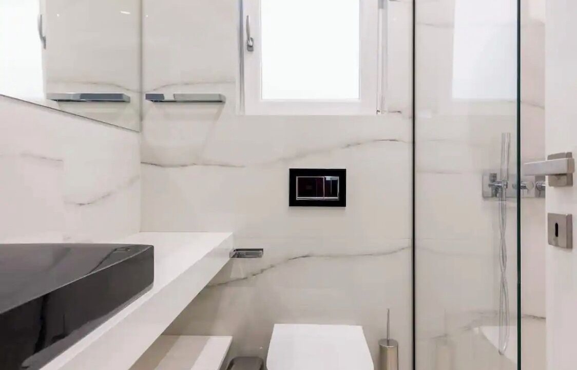 Photo of Bathroom in Ilisia