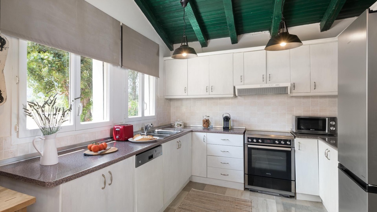 Photo of Kitchen in Parelia