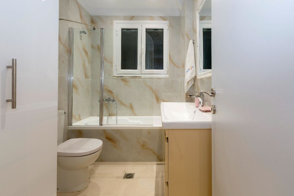 Photo of Bathroom in Old Town