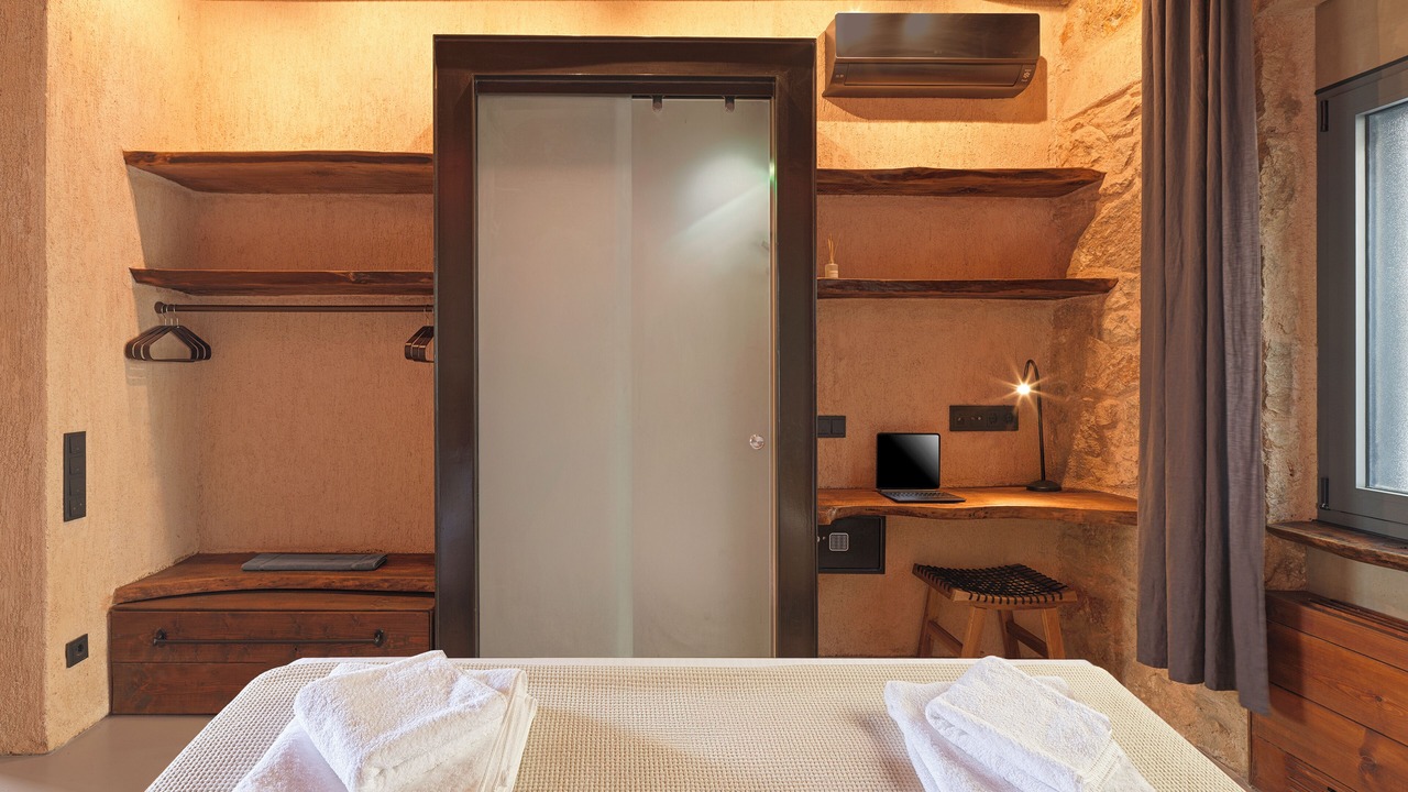 Photo of Bedroom in Piraeus