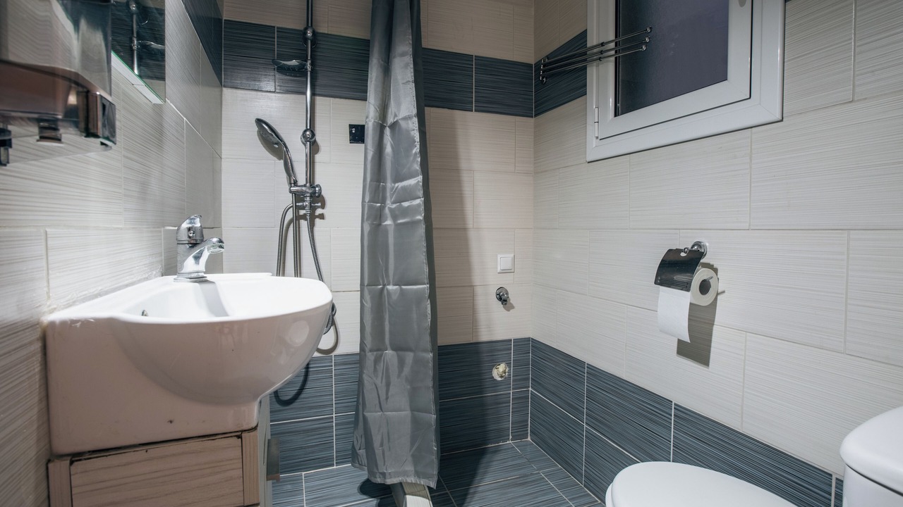 Photo of Bathroom in Kinosargous