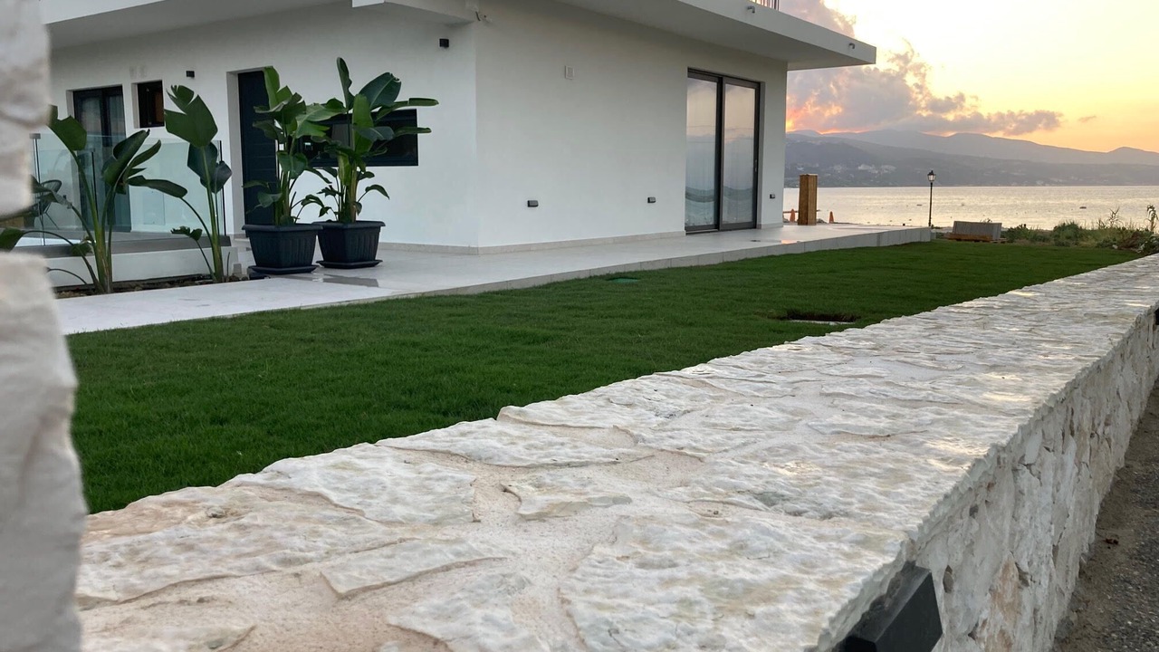 Photo of Outdoor in Alikanas