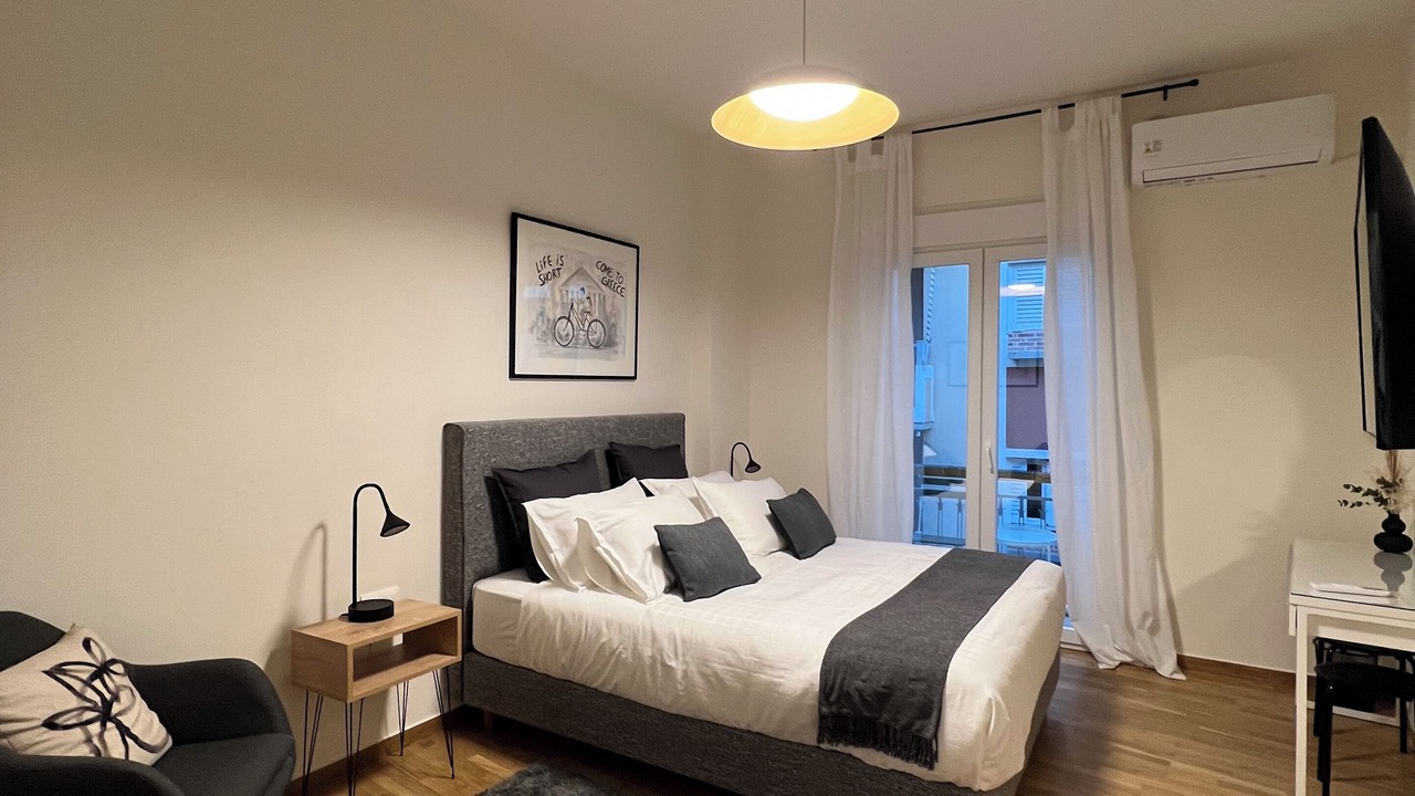 Photo of Bedroom in Plaka