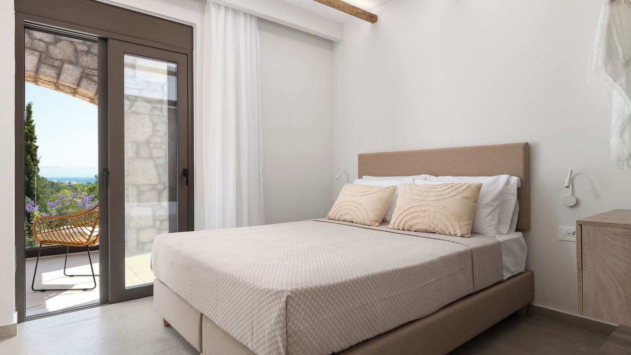 Photo of Bedroom in Asgourou