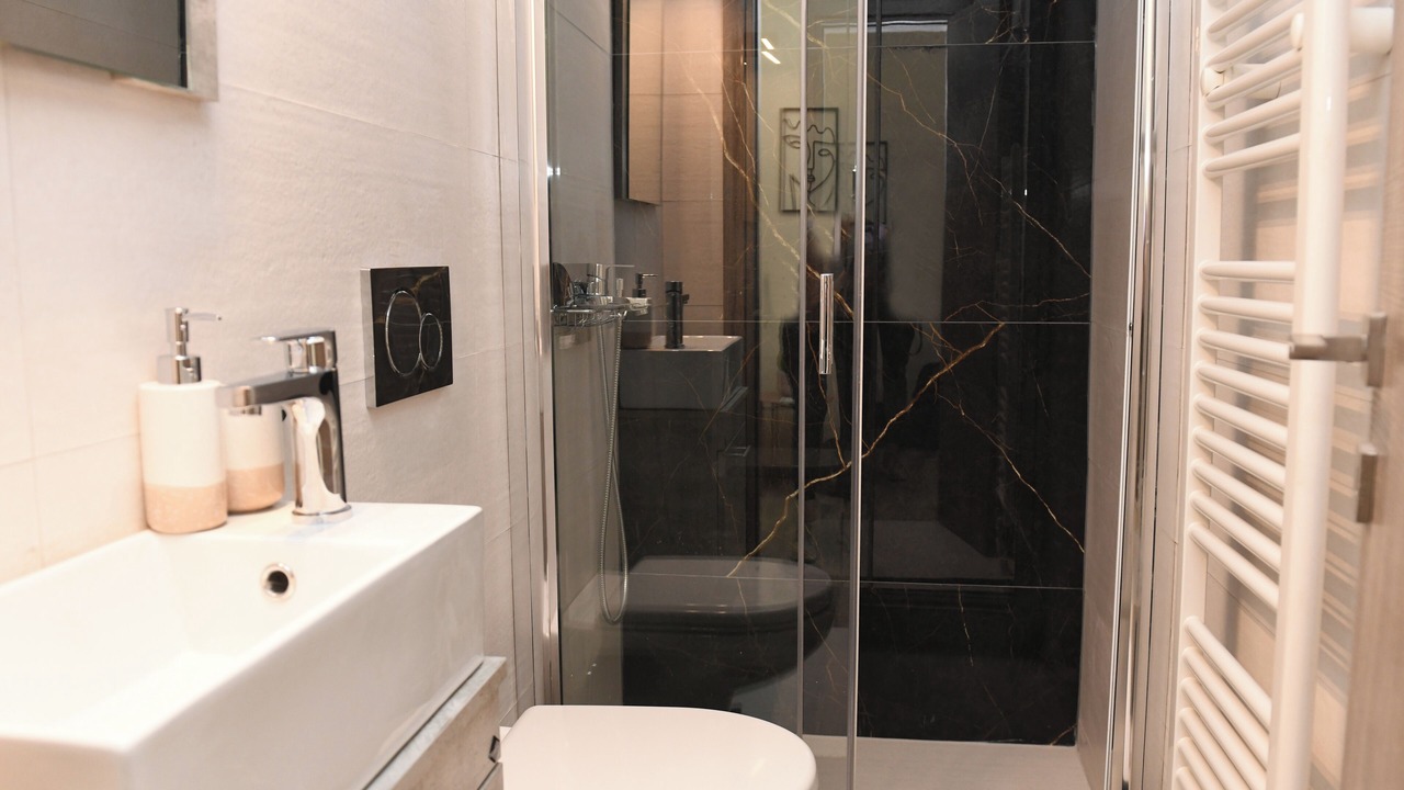 Photo of Bathroom in Ampelokipoi