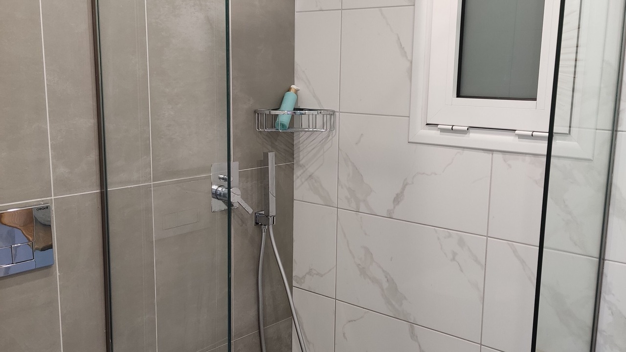 Photo of Bathroom in Ixia