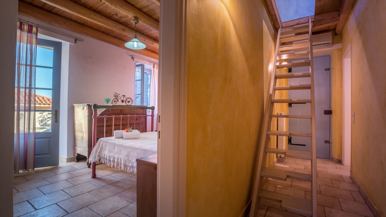 Photo of Bedroom in Kallithea