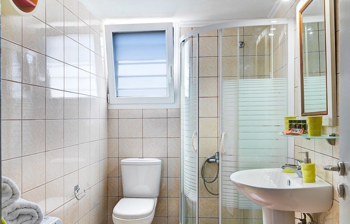 Photo of Bathroom in Kalathas