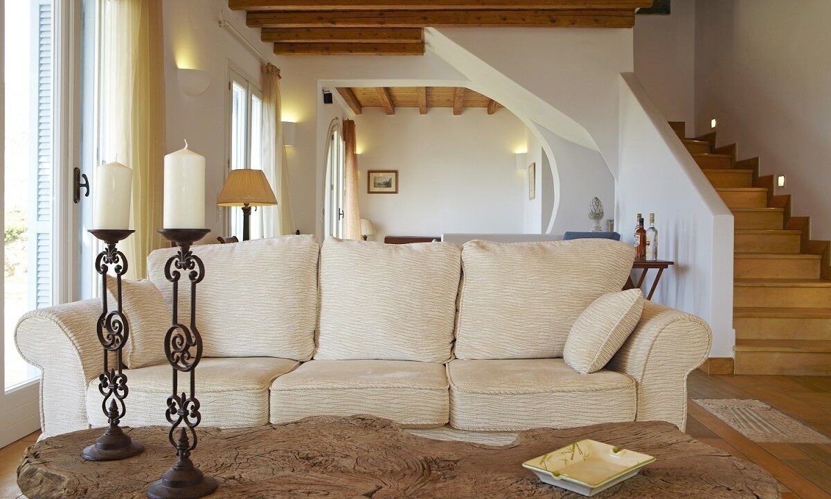 Photo of Livingroom in Ydrousa