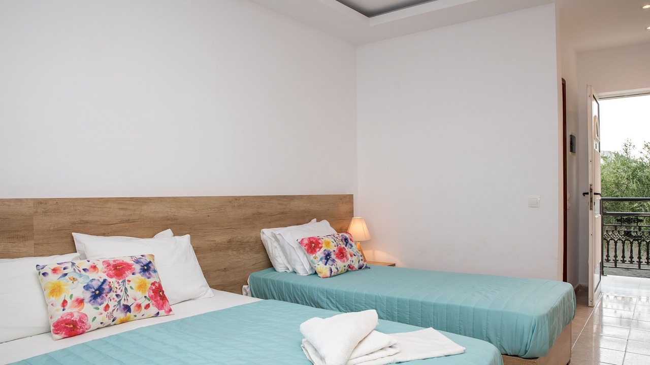 Photo of Bedroom in Alykes
