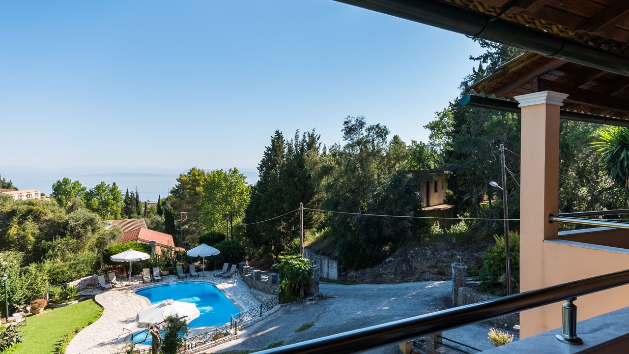 Photo of Patio Balcony in Messonghi