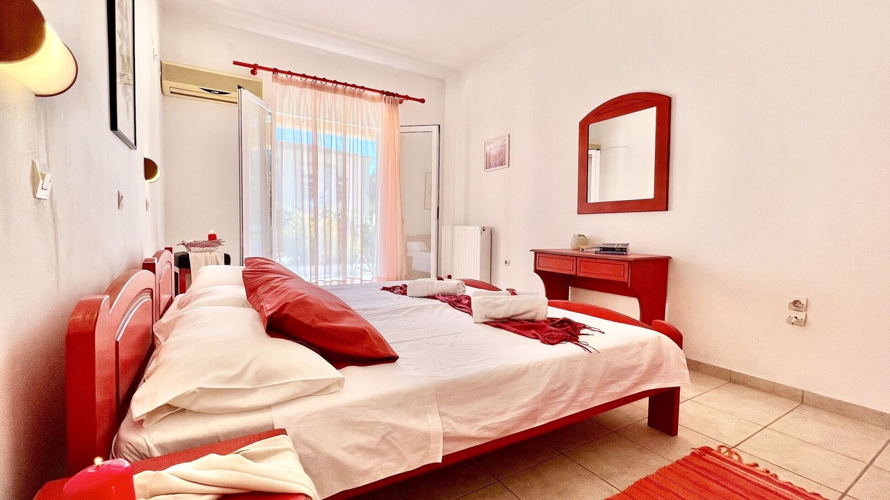 Photo of Bedroom in Velonades