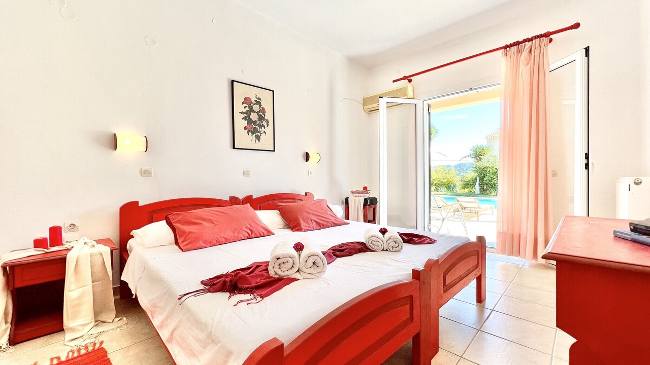 Photo of Bedroom in Velonades