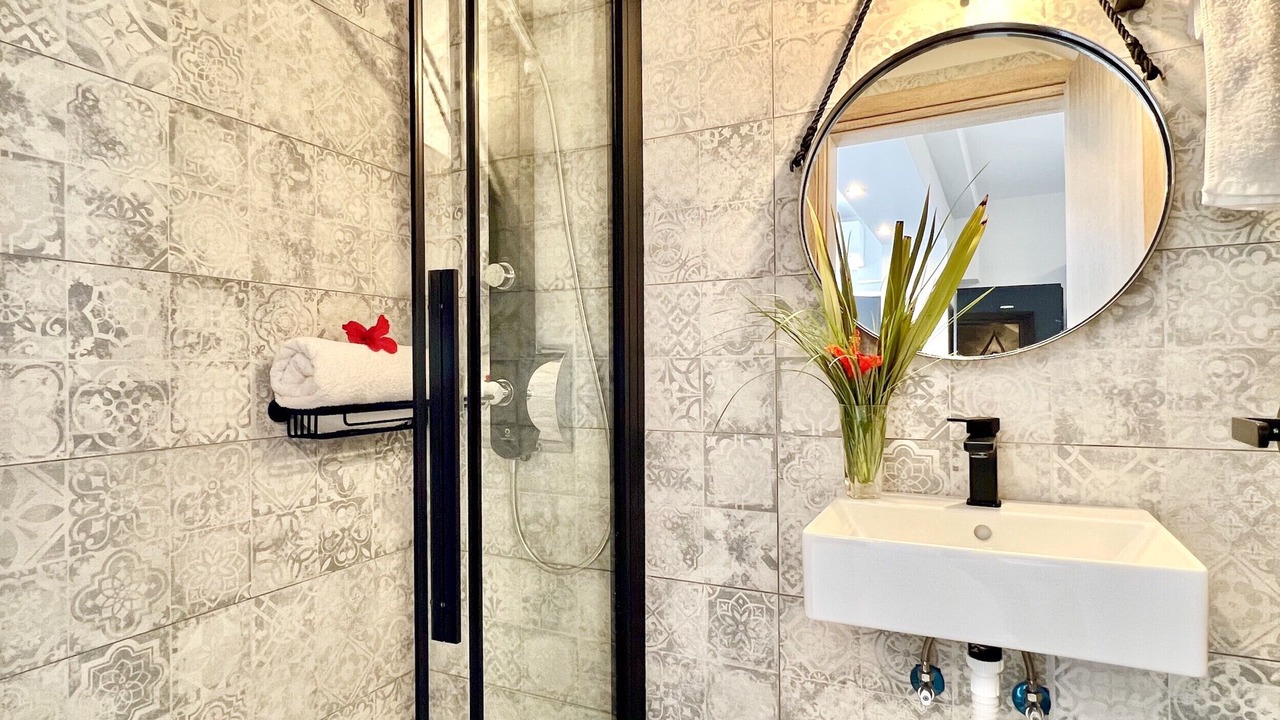 Photo of Bathroom in Perigiali
