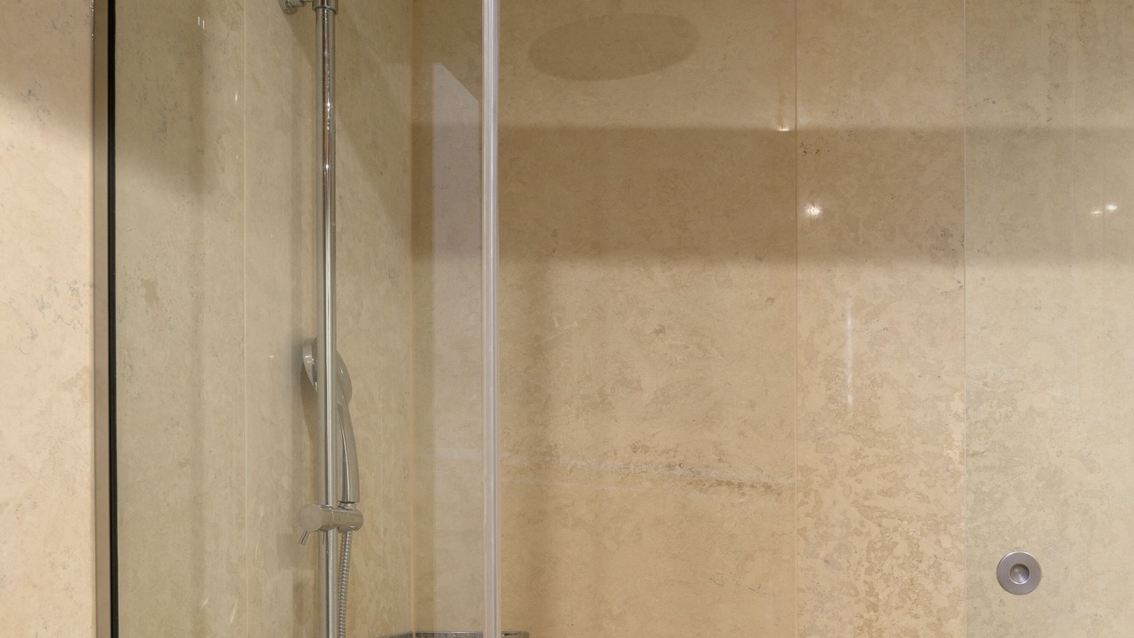 Photo of Bathroom in Linoperamata