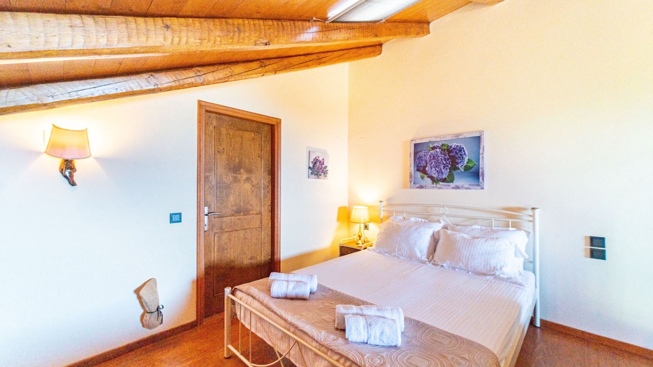 Photo of Bedroom in Paramonas