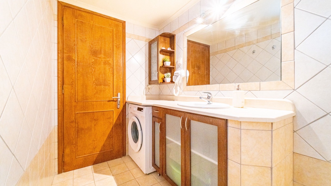 Photo of Bathroom in Paramonas