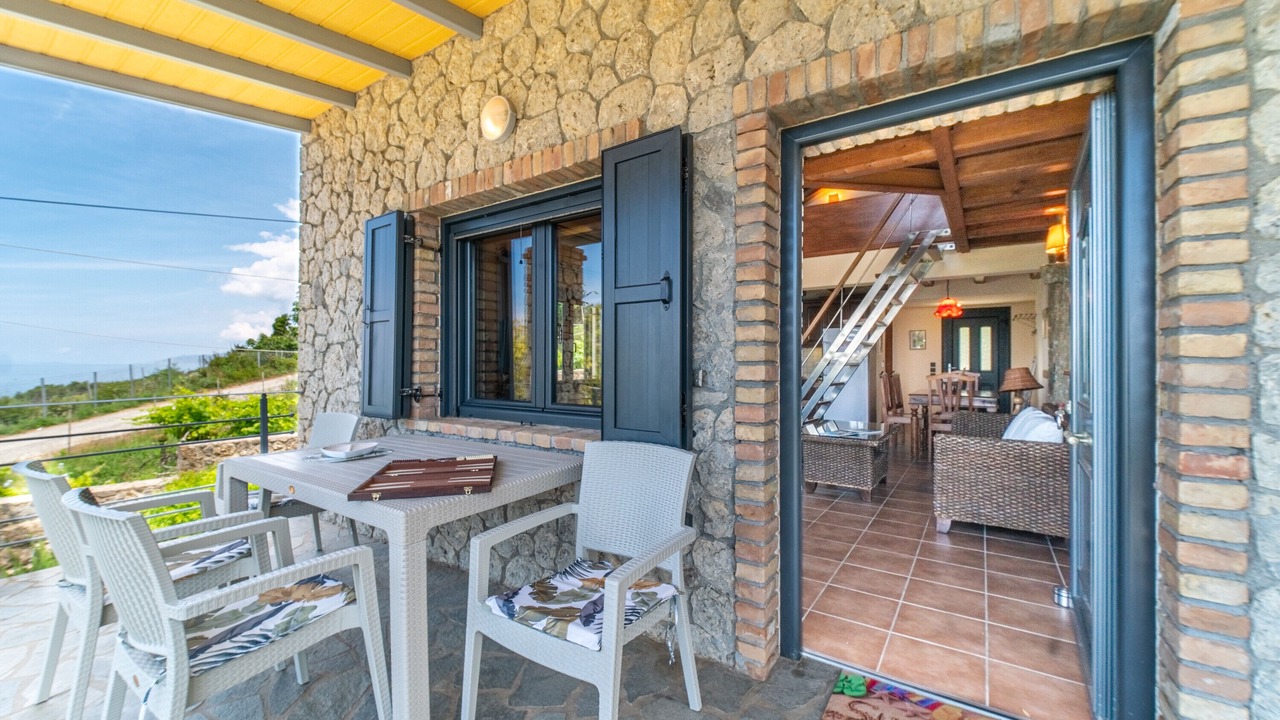 Photo of Outdoor in Paramonas