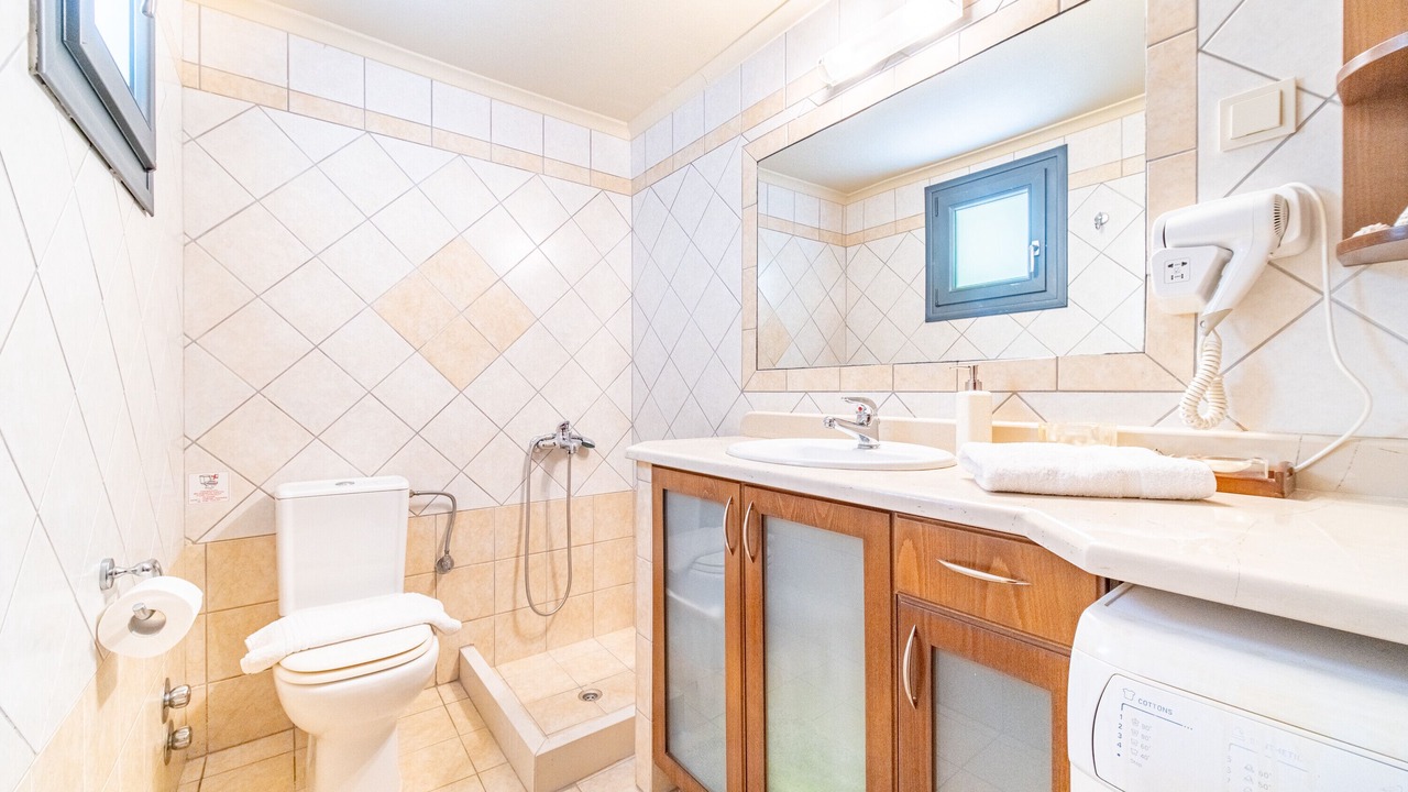Photo of Bathroom in Paramonas