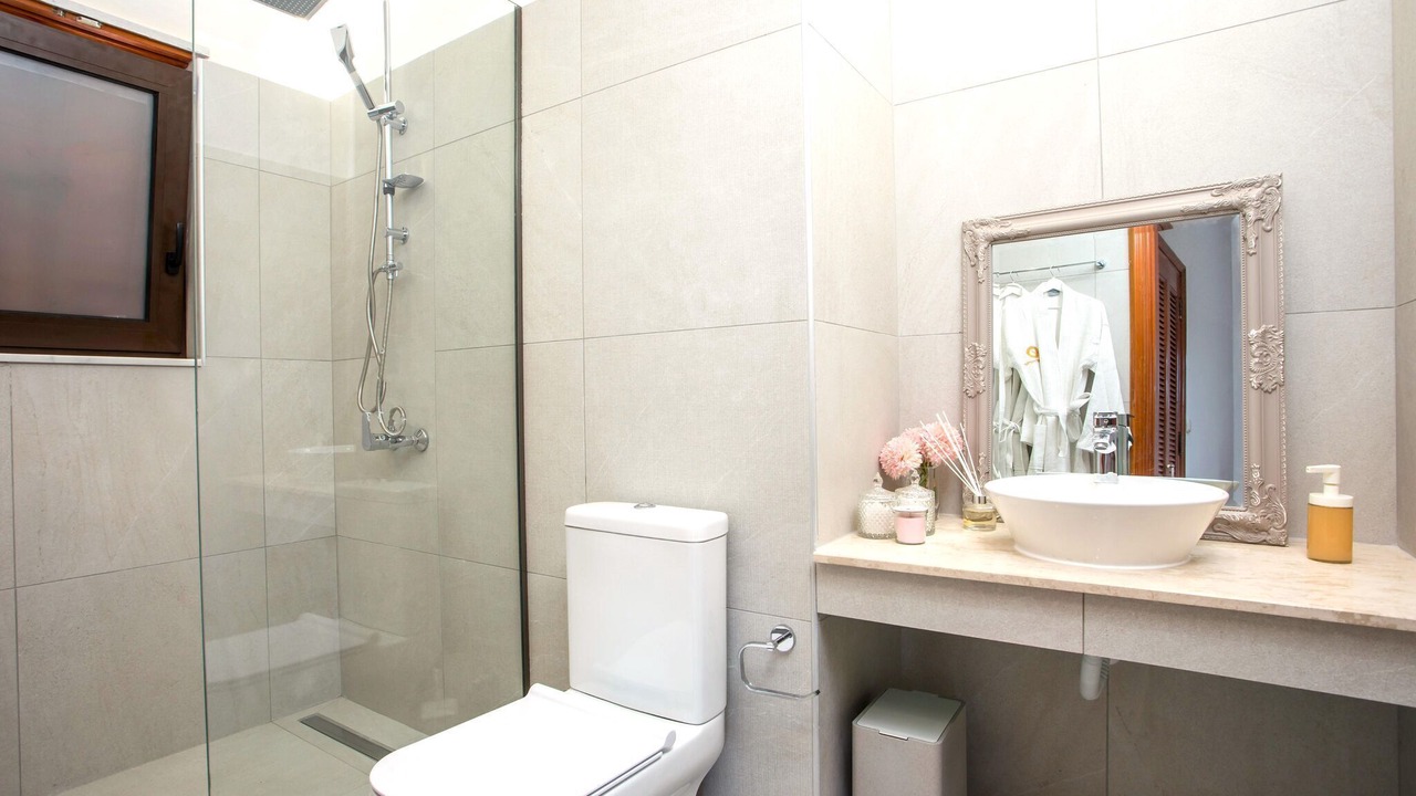 Photo of Bathroom in Kallithea