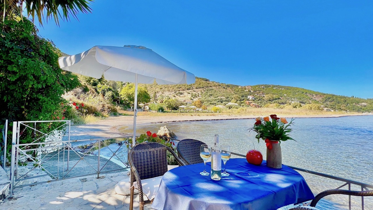 Photo of Outdoor in Apraos