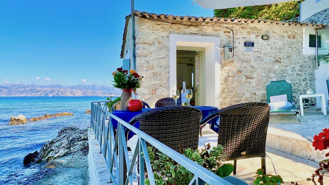 Photo of Outdoor in Apraos