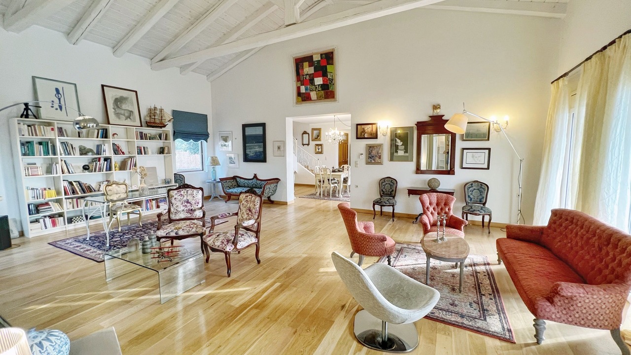 Photo of Livingroom in Perama