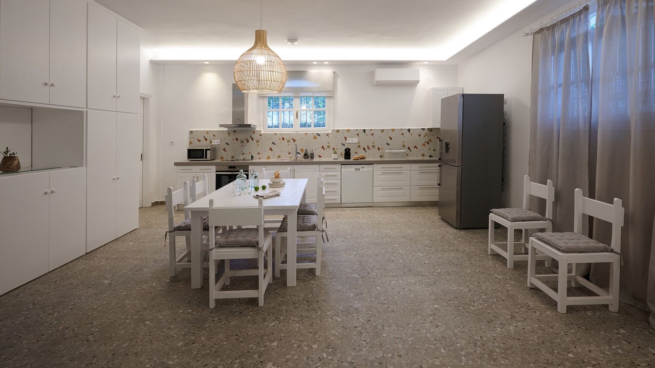 Photo of Kitchen in Almyropotamos