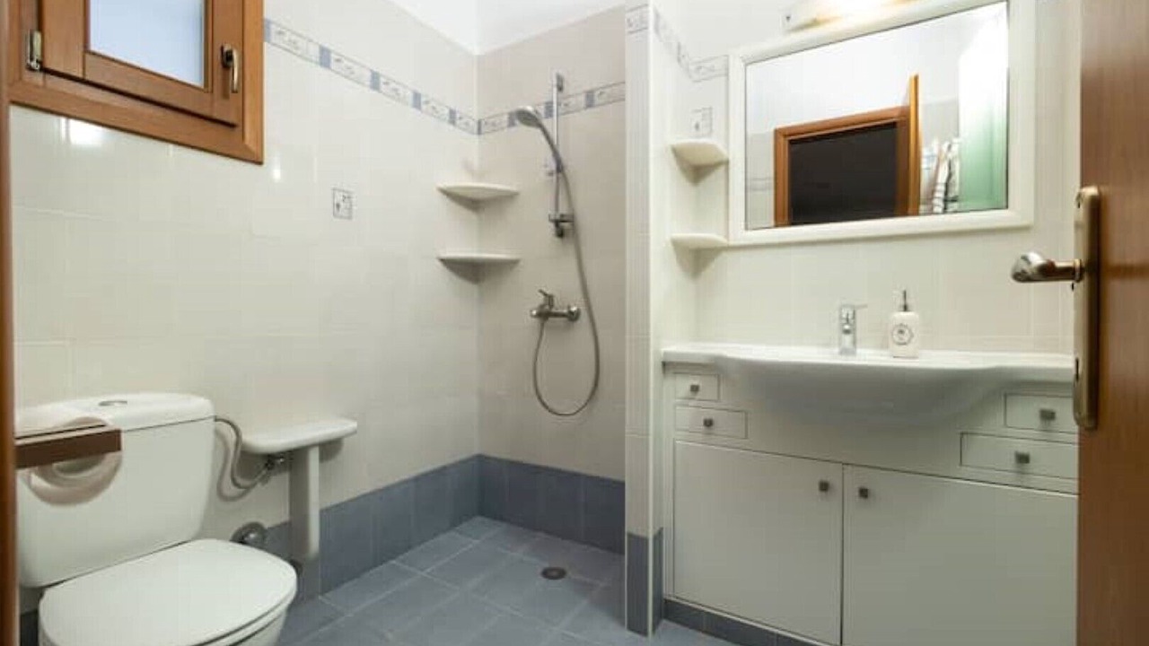 Photo of Bathroom in Mikri Vigla
