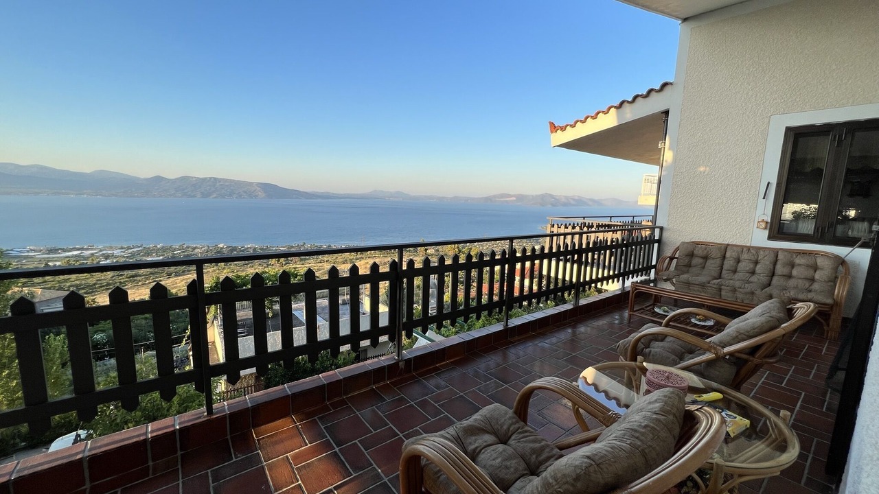 Photo of Patio Balcony in Kalamos
