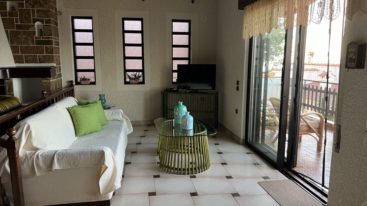 Photo of Livingroom in Kalamos