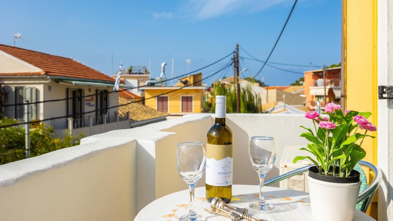 Photo of Patio Balcony in Lakka