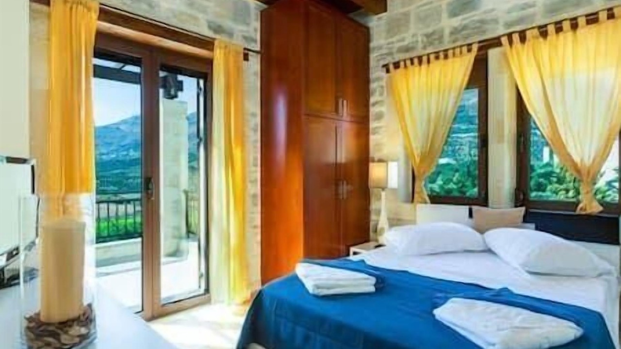 Photo of Bedroom in Lefkogeia