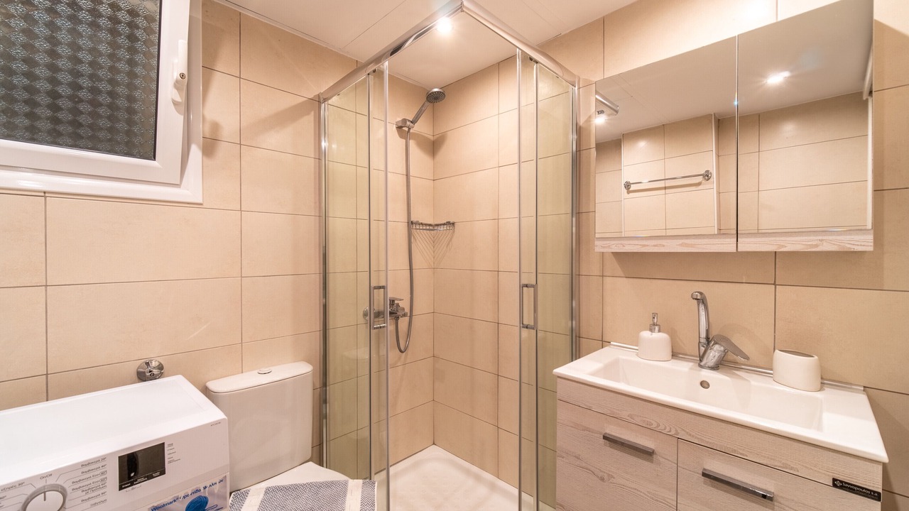 Photo of Bathroom in Kanoni