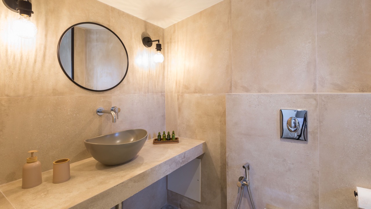 Photo of Bathroom in Armenoi