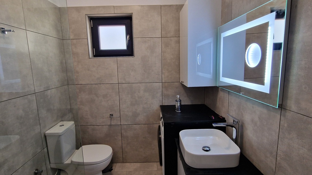 Photo of Bathroom in Goudhouros