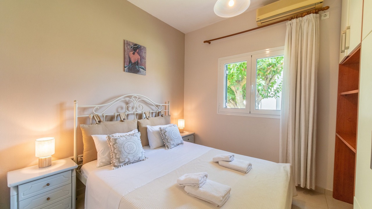 Photo of Bedroom in Limni
