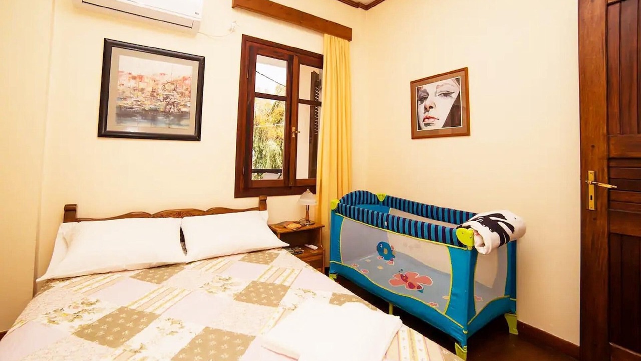 Photo of Bedroom in Roussospiti