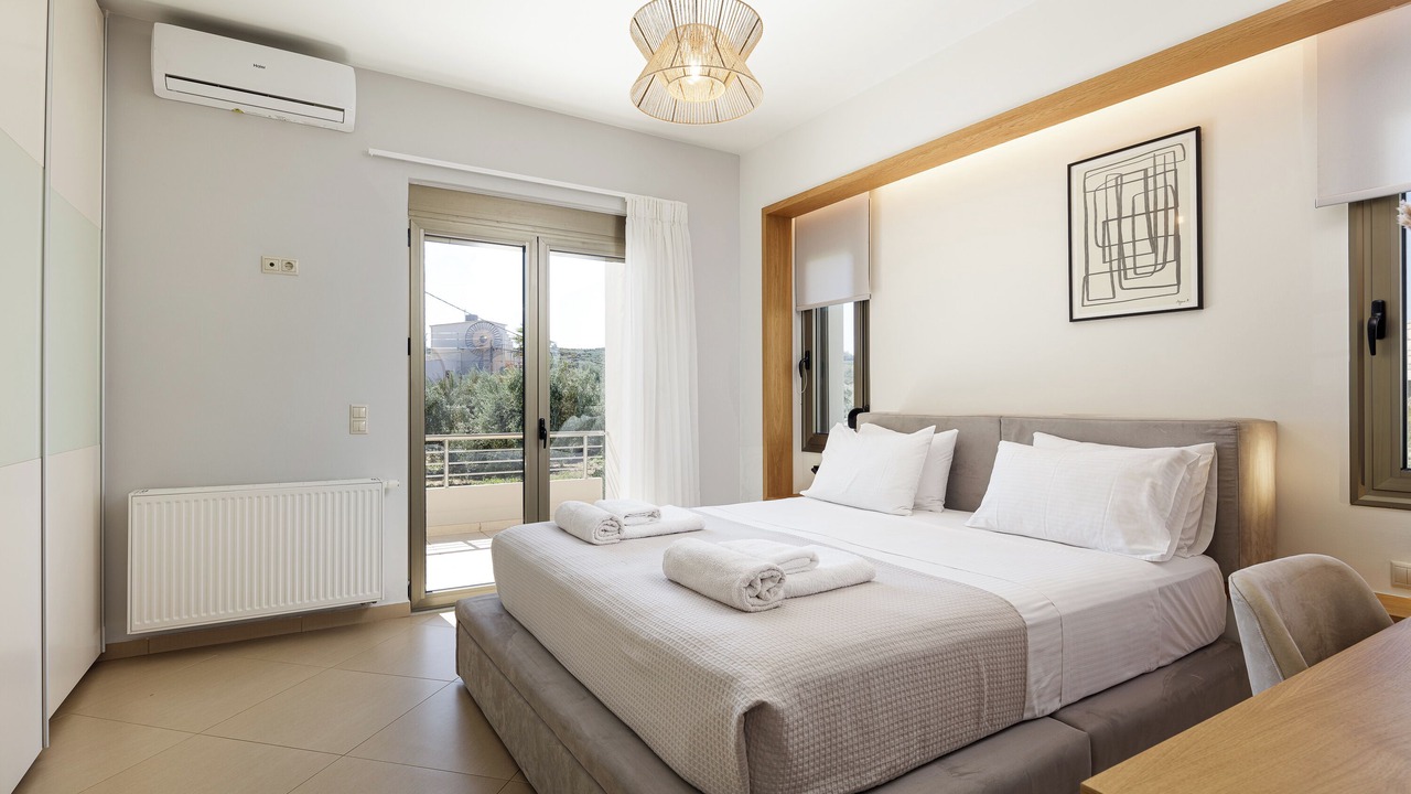 Photo of Bedroom in Pyrgos Psilonerou