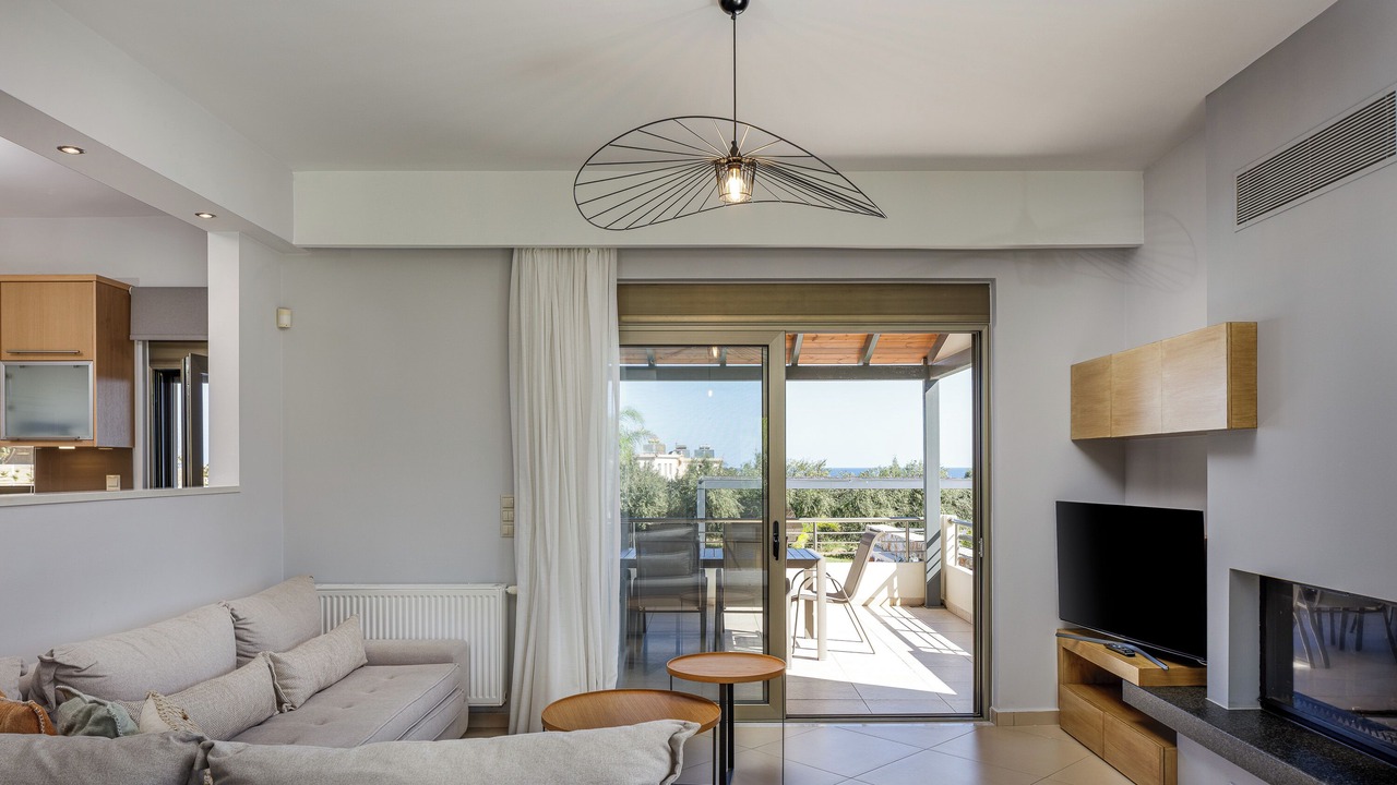 Photo of Livingroom in Pyrgos Psilonerou