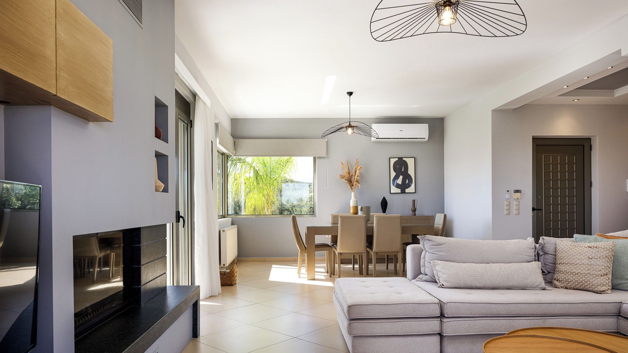 Photo of Livingroom in Pyrgos Psilonerou