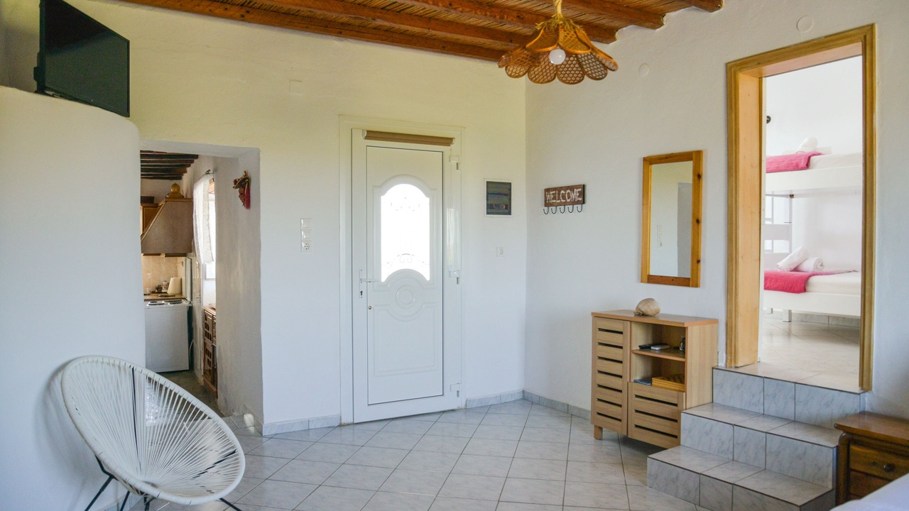 Photo of Bedroom in Milos