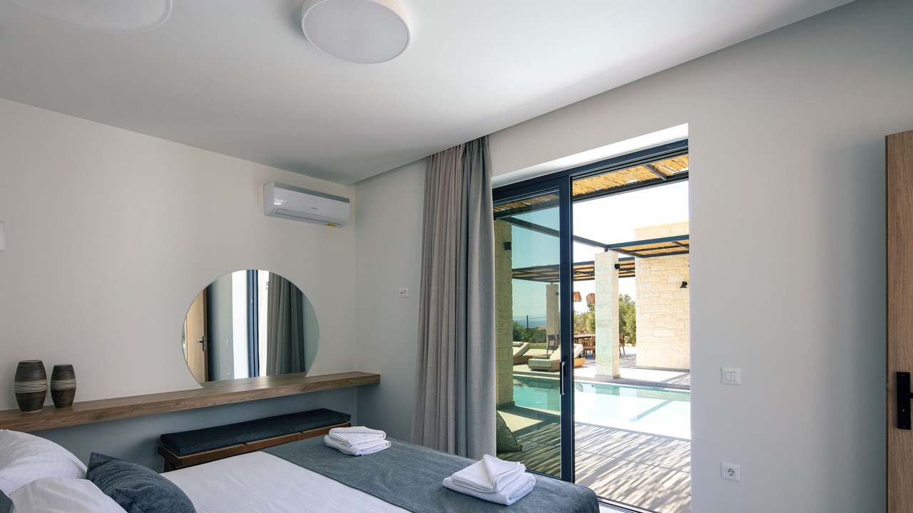 Photo of Bedroom in Chorafakia