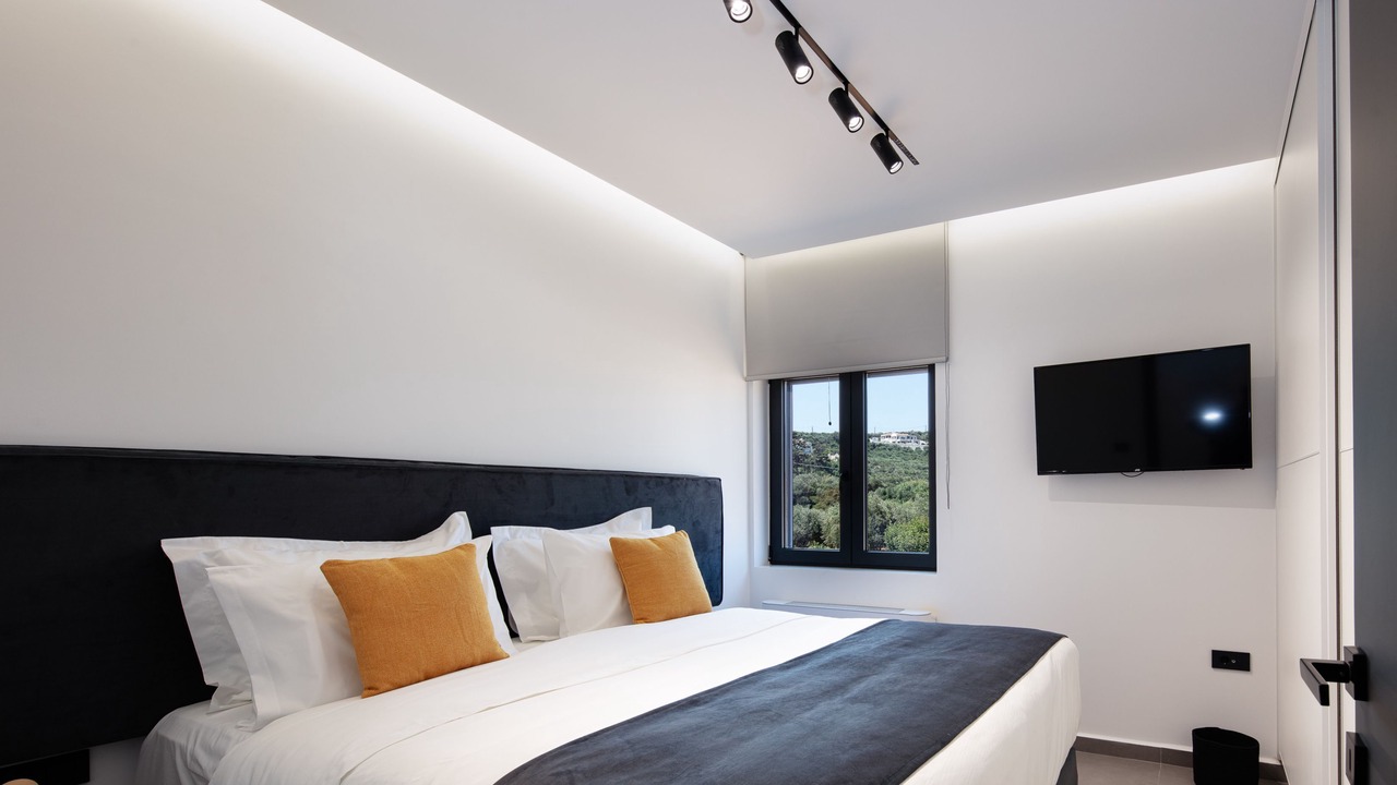 Photo of Bedroom in Platanias Town